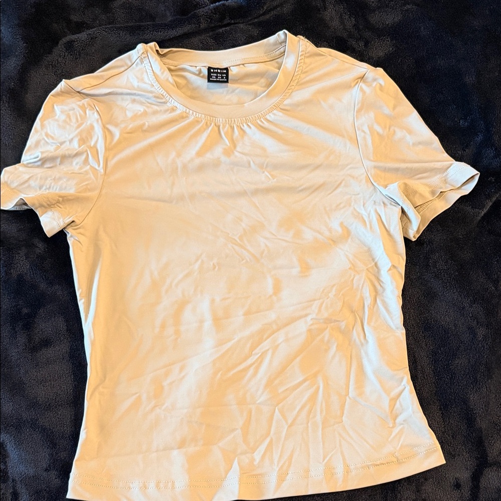 H&M Women's Light Beige Short Sleeve Tee
